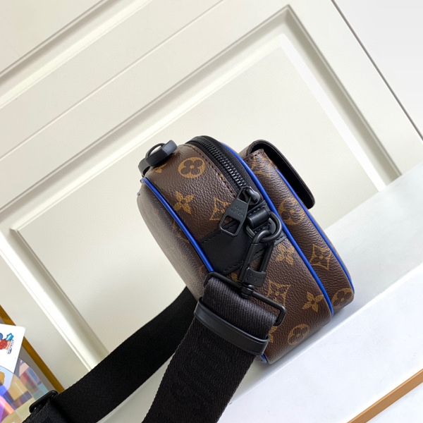 ルイヴィトンバッグ背面デザイン